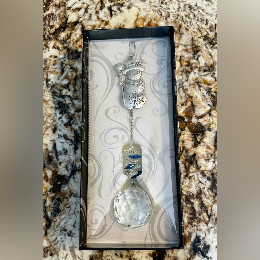 ⛄️ Eternal Crystal Thread Snowman Sun Catcher ⛄️